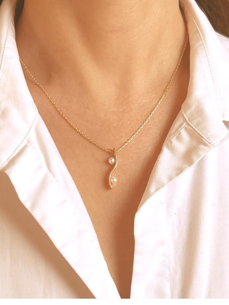 Natural Pearl Necklace / Wave Necklace / Pearl Necklace