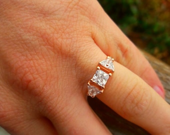 14K Gold Ring-Cluster Ring-Princess Cut Zirconia Ring-Gold Ring-Triangle Ring-14K Solid Gold Handmade Zirconia Ring
