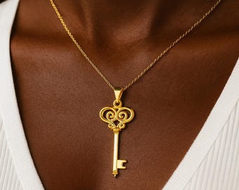 14k Solid Gold Ornate Key Necklace – Elegant Vintage Style Gold Key Pendant, Meaningful Gift for Women