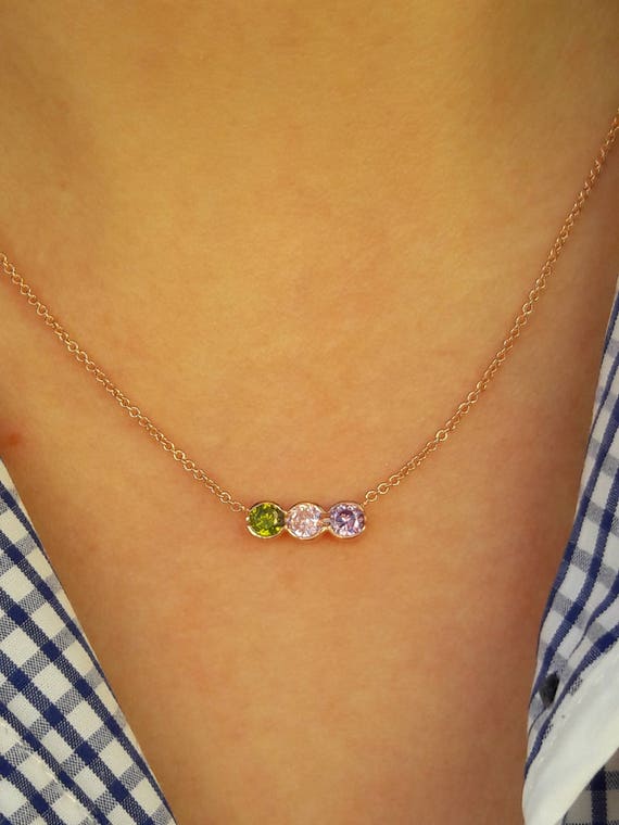 mothers necklace 3 stones