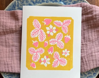 Tarjeta con estampado de parche de fresa (impresa a mano)