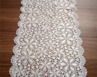 White table runners, 7", table runner , wedding table runners,  wedding runners, lace table runner, table runners,  R1527071