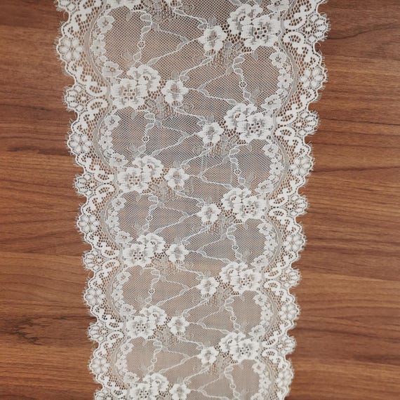 Elfenbeinfarbener Spitzen-Tischläufer, 20cm breit, Hochzeitsdekor, Overlay, Tabletop Decor,