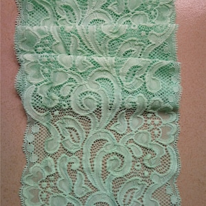 Chemin de table dentelle menthe, mariage menthe, chemin dentelle menthe, chemin de table menthe, chemins de mariage, chemin de table dentelle, chemin de table vert menthe