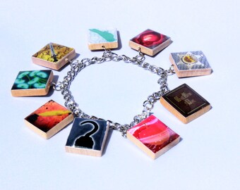 Bransoletka z zawieszkami inspirowanymi kafelkami Scrabble Dawno, dawno temu