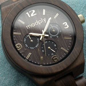 Individuell gravierte Herren-Holzuhr ~ Chronograph, Datums- und Wochentagsanzeige (Holzuhr) ~ Personalisiertes Weihnachtsgeschenk für ihn ~ 12 Monate Garantie