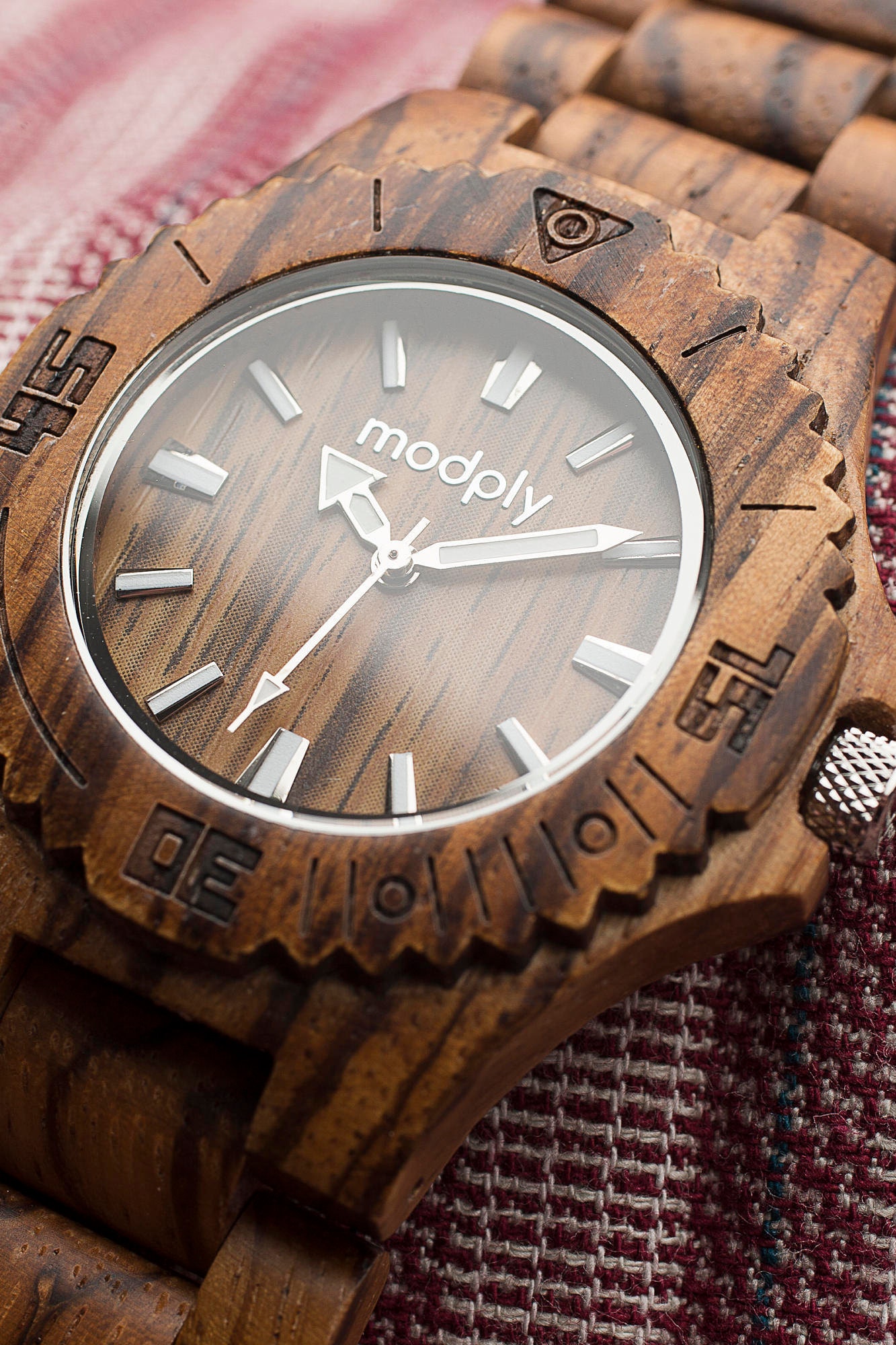 Engraved designer watches new arrivals