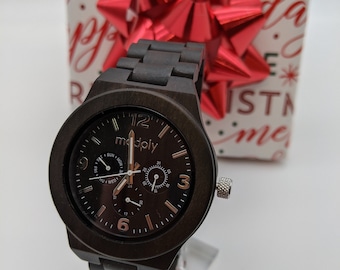 Custom free engraved wooden watch for men. Personalized boyfriend gift