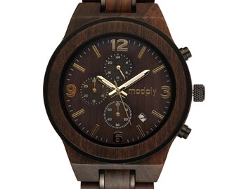 Personalized watch for men made of wood. Mens analog wooden watch with custom engraved back. Gift for him / husband gift