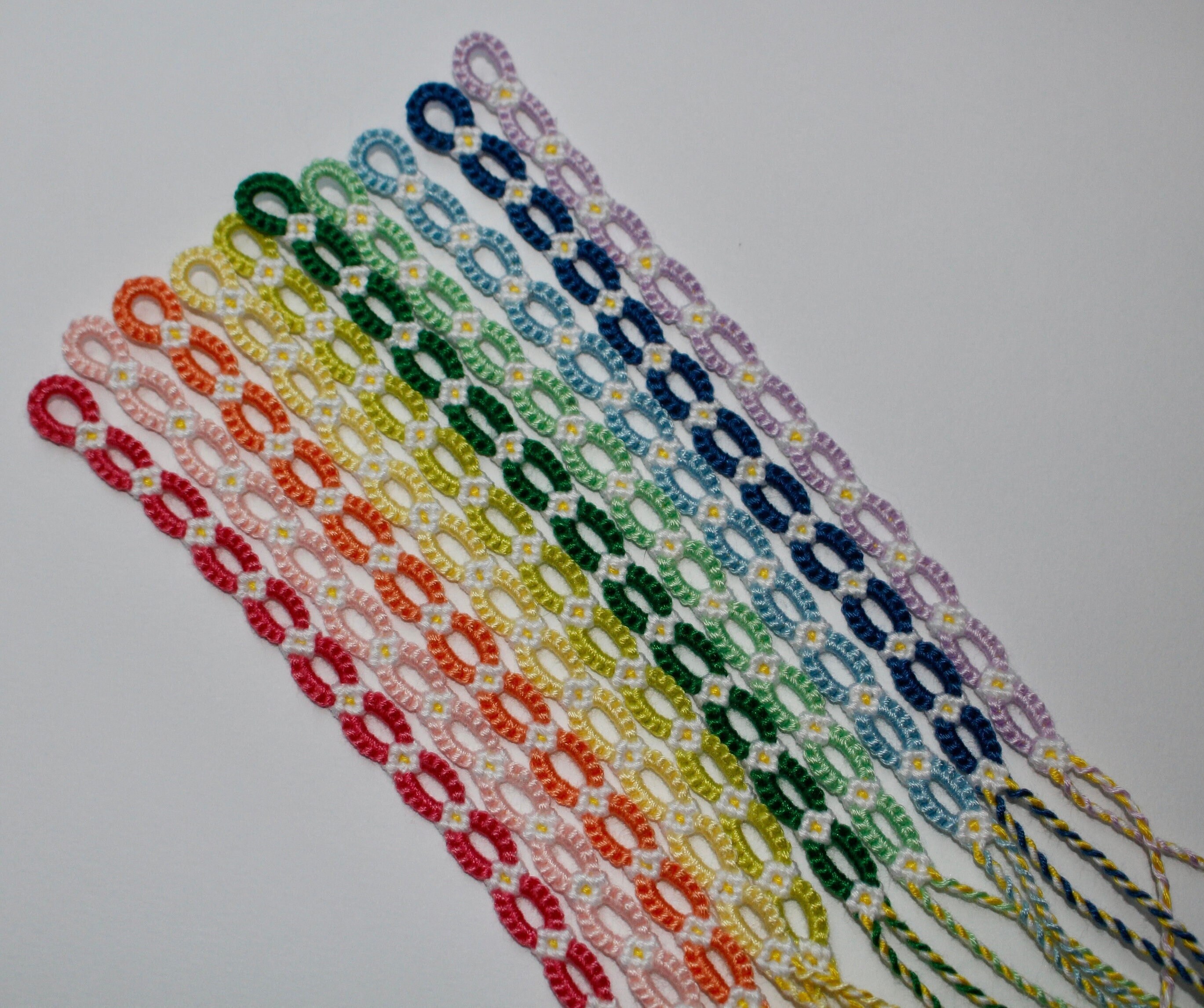 Flower chain bracelet sale