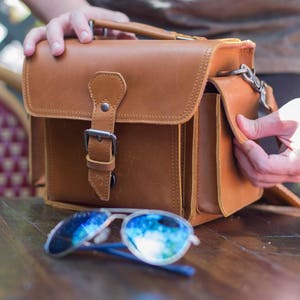 Mini Leather Camera Bag, DSLR SLR Bag Removable Shockproof Padded Camera Case, Small Messenger Shoulder Bag, Satchel image 2