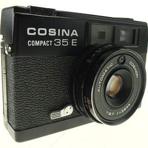 Cosina Kamera Cosina Compact 35 E mit Cosinon 38 mm f 2,7 Automatic Messsucherkamera