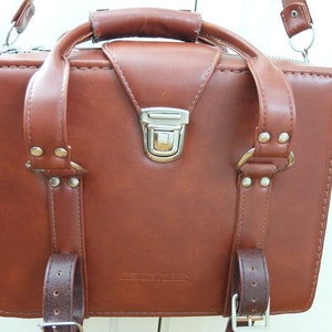 Sac pour le voyageur de Revue similicuir pour étui appareil photo appareil photo numérique appareil photo équipement Brown SLR ou vintage de SLT 70 rétro