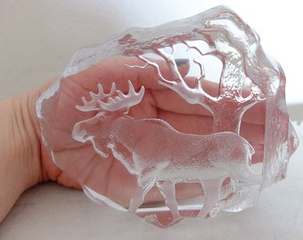 Paperweight Mats Jonasson Maleras Sweden figurine made of glass glass weight vintage retro moose