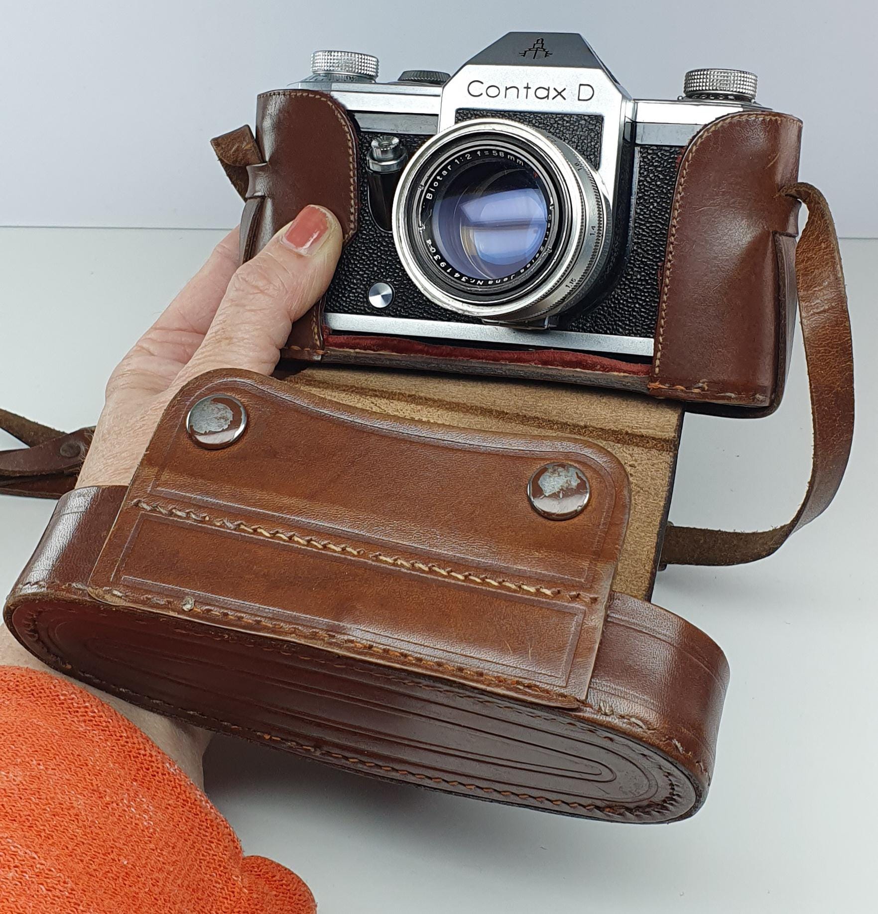 【超美品】CONTAX G2 ブラック+本革カメラケース+ケーブルスイッチ Amazon.com : Contax G2 Case, BolinUS Handmade Genuine Real