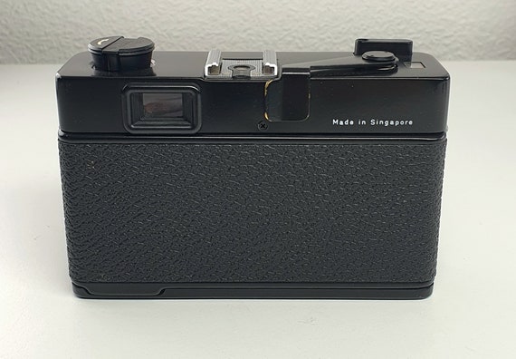 フィルムカメラ Rollei XF35 sonnar f2.3 40mm Camera RolleI XF 35 Zeiss Sonnar 40 Mm 40/2.3 100 XLC Flash