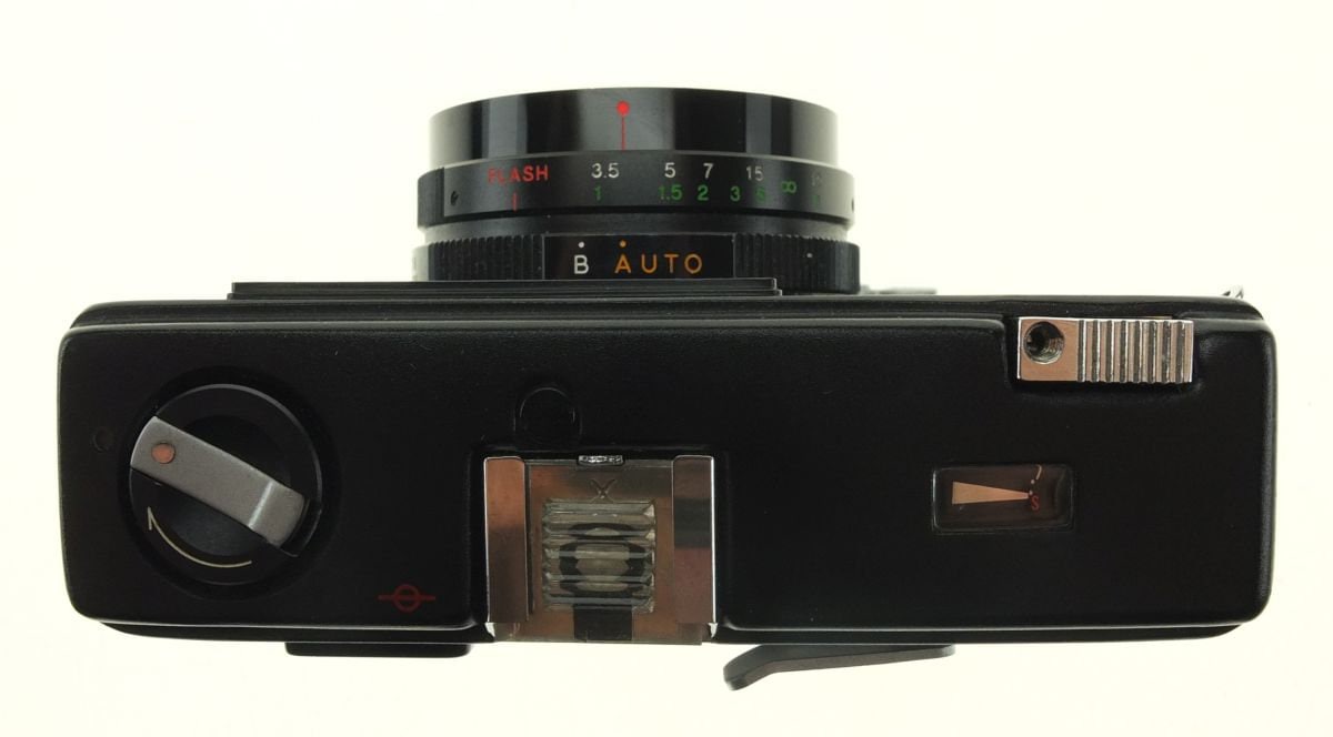 コシナカメラ Cosina Compact 35 E with Cosinon 38 mm f 2.7 オート