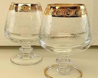 Petit verre à cognac, verres à cognac avec bordure et gravure dorées, verres à boire, verres des années 1960