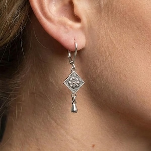 Sterling Silver Floral Drop Earrings: Vintage 925 Leverback Earrings