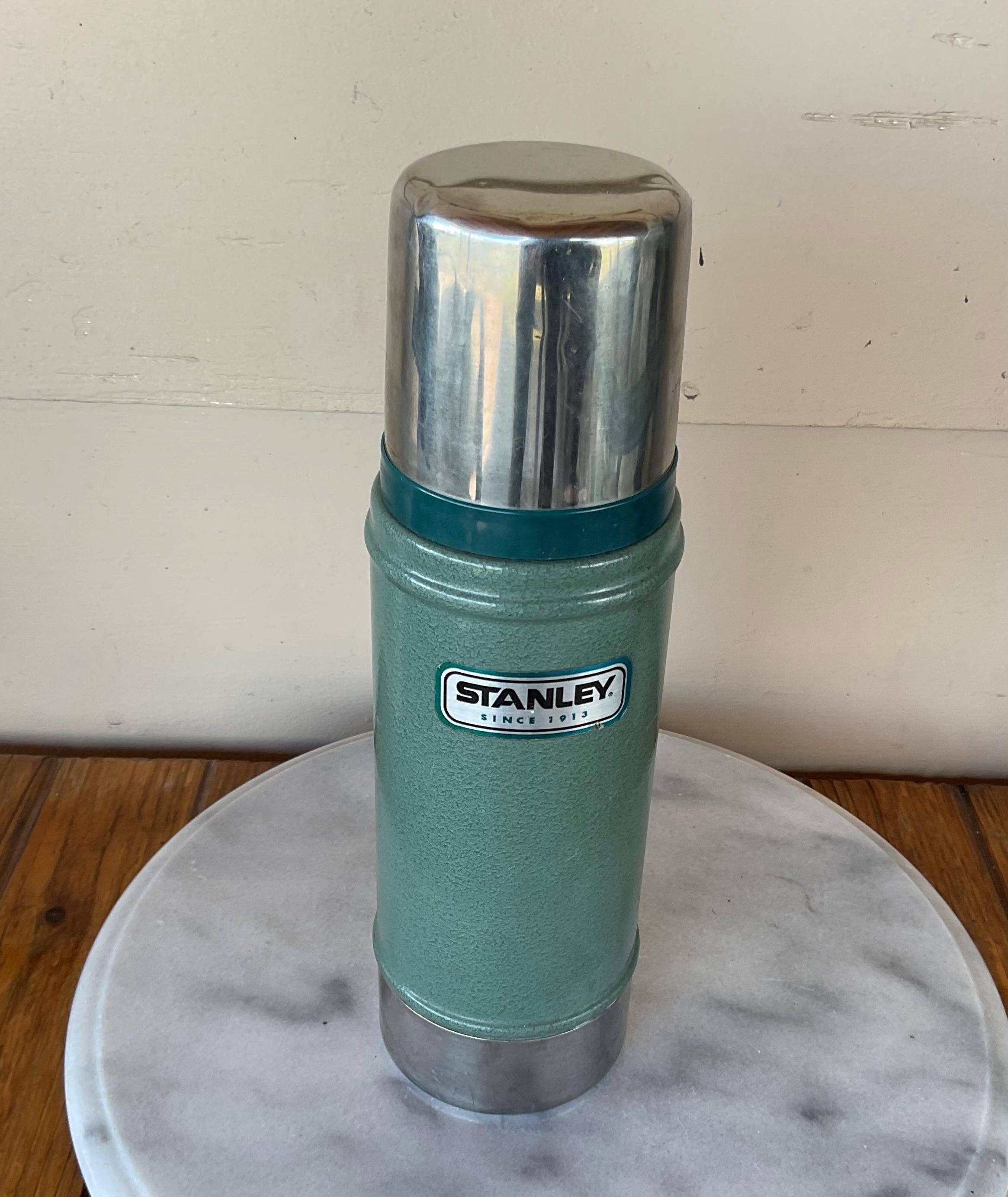 Vintage Aladdin Stanley Green Thermos Cup SS03 16 Oz Stopper USA