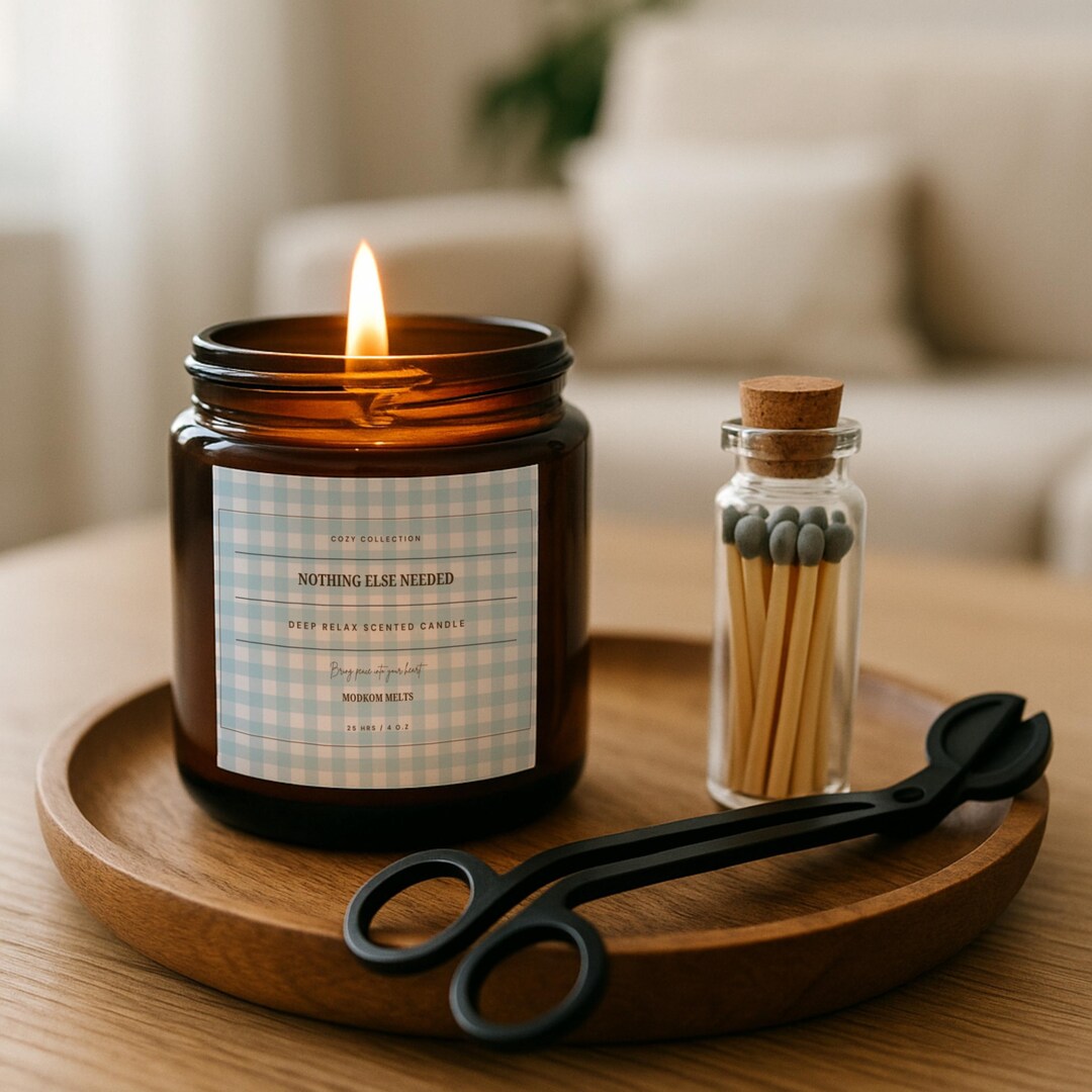 Scented Soy Candle Gift Set | Apothecary Candle, Wick Trimmer & Matches ...