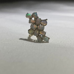 Opal vintage ring