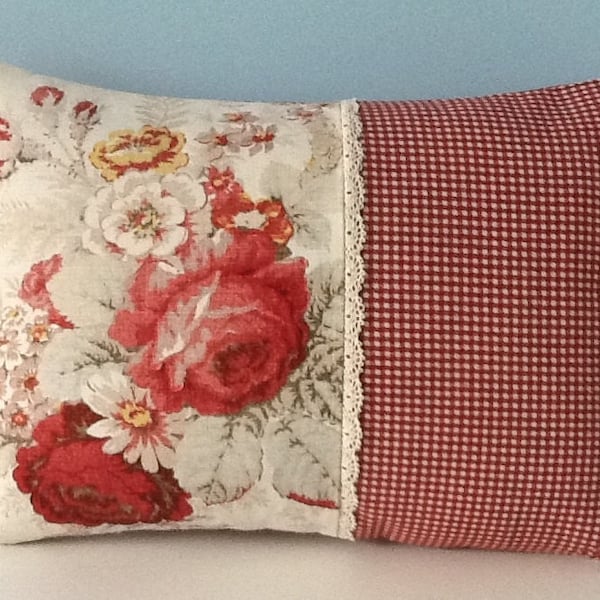 Waverly Norfolk Rose throw pillow cover. Shabby cottage chic pillow. French country pillow. Red Cabbage roses Lace. Country Fair gingham.