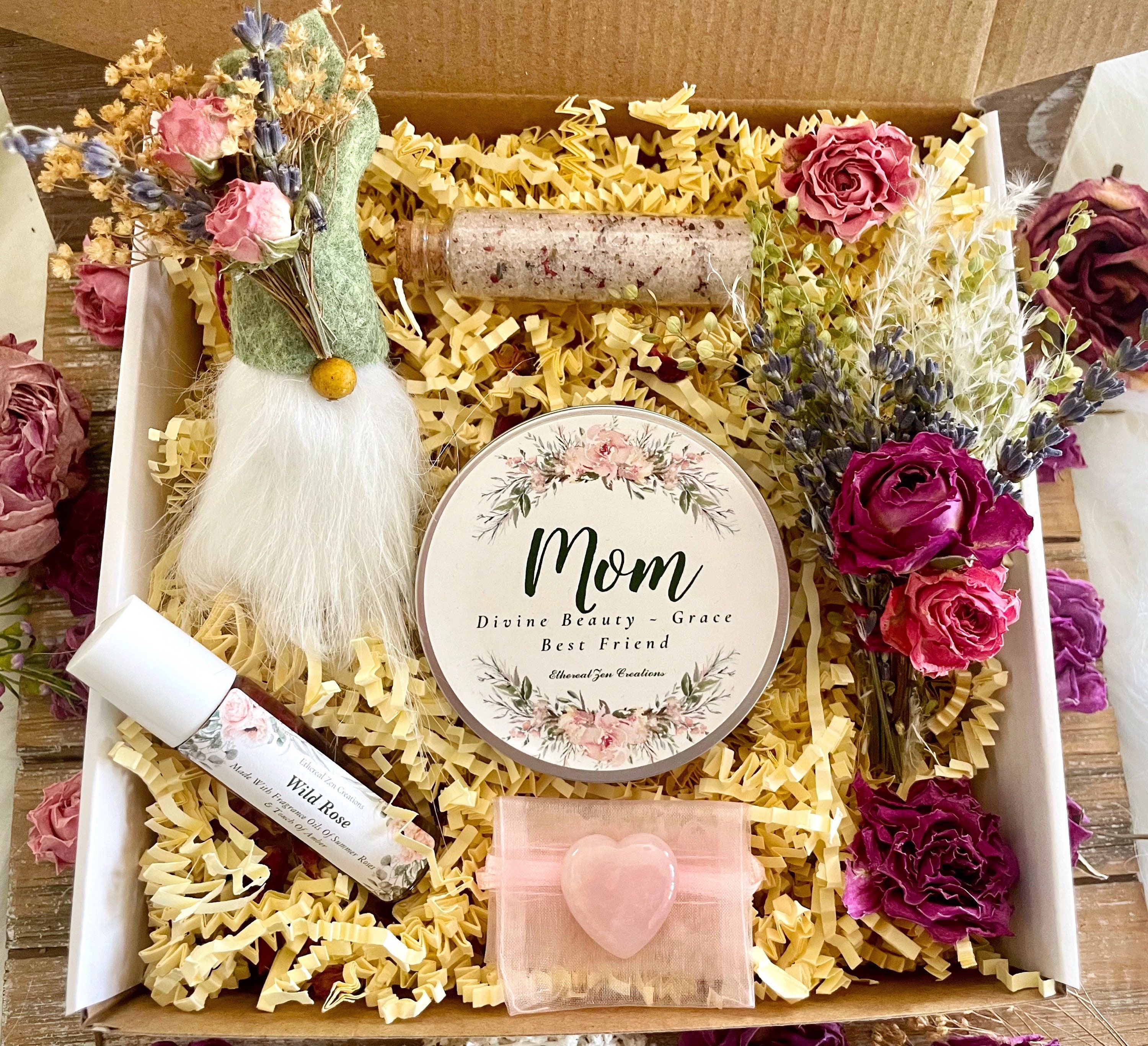 Floral Mom Gift Box Rose Fragrance, Gnome & Spa Set