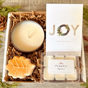 Holiday JOY Candle Gift Box: Soy Wax, Scented Melts & Card