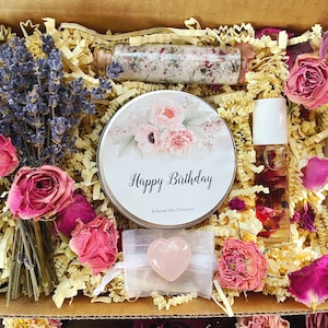 21st Birthday Gift Set: Floral Spa Box with Rose Quartz