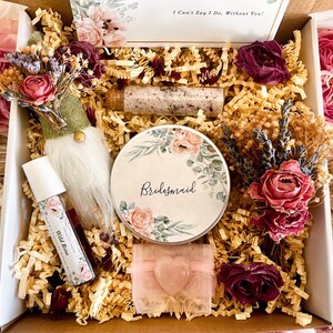 Personalized Bridesmaid Proposal Gift Box: Floral Soy Candle & Rose Quartz