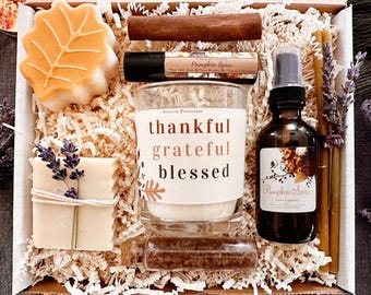 Thanksgiving Gift Basket – Grateful Blessed Candle, Pumpkin Spice & Lavender