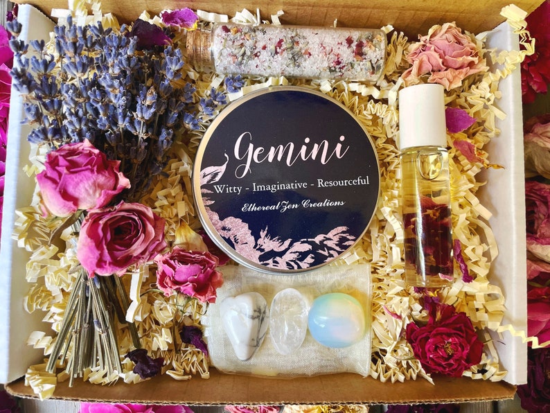 Zodiac Gemini Crystal Gift Set / Crystals For Gemini /Zodiac Sign Gift Set /Gift For Her /Metaphysical / Astrology Gift 