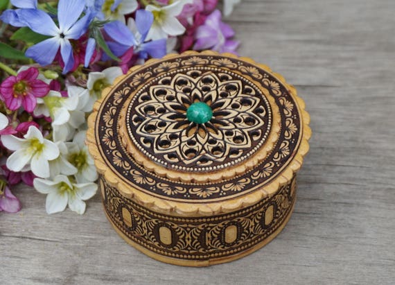 decorative ring box