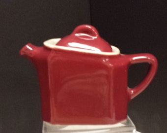 Vintage Individual Teapot; Restaurantware; Burgundy; 1950s; Chefsware
