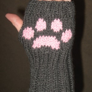 Knittin Kitten Mittens - Knitting Pattern