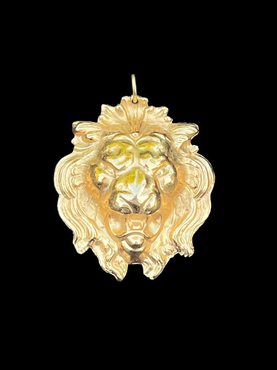 Napier Lion Head Gold Tone Pendant Vintage