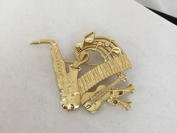 AJC Music Brooch. Instrument Brooch Gold Tone. Etsy Australia