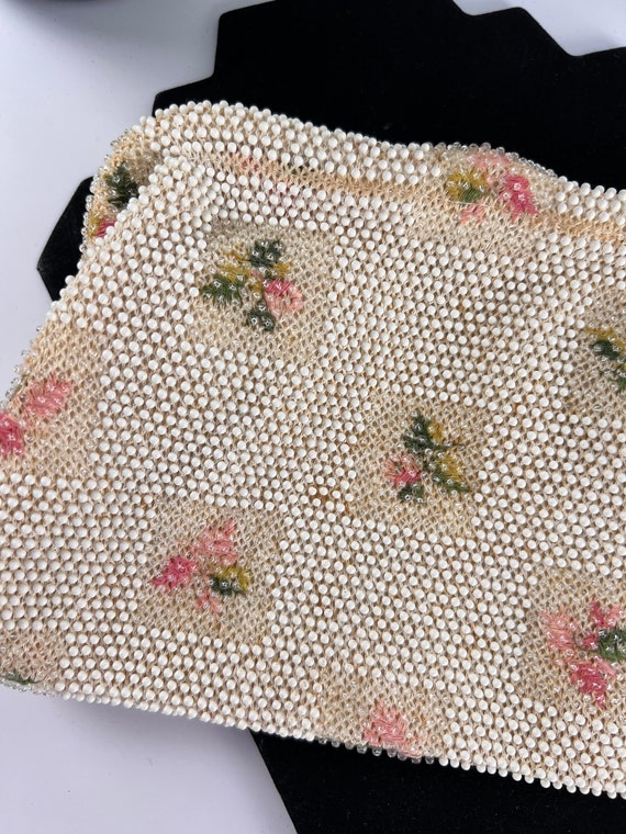 White Beaded, Flower Embroidered Casual Clutch - image 2