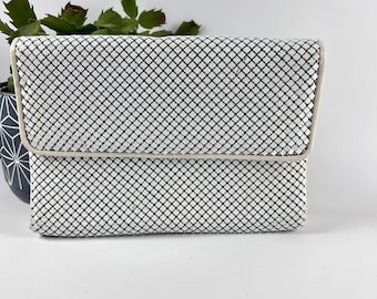 Bolso de mano vintage Whiting & Davis de malla metálica blanca con correa desmontable