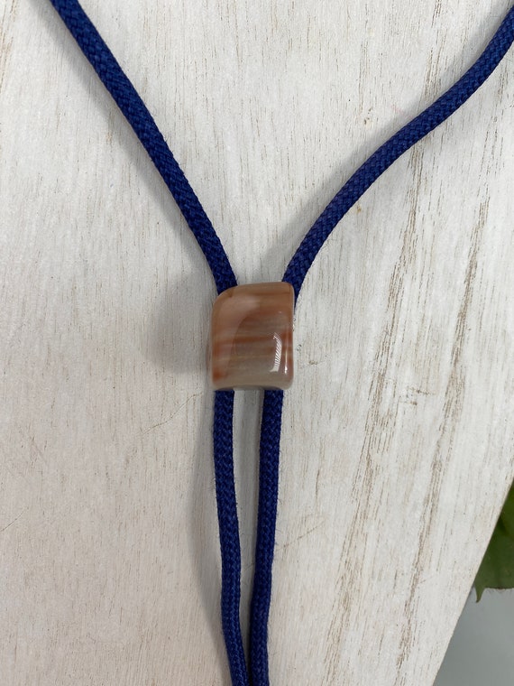 Red and Gray Banded Agate Stone Bolo Tie