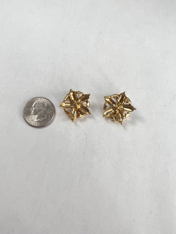 Kramer Gold Flower Earrings - image 4
