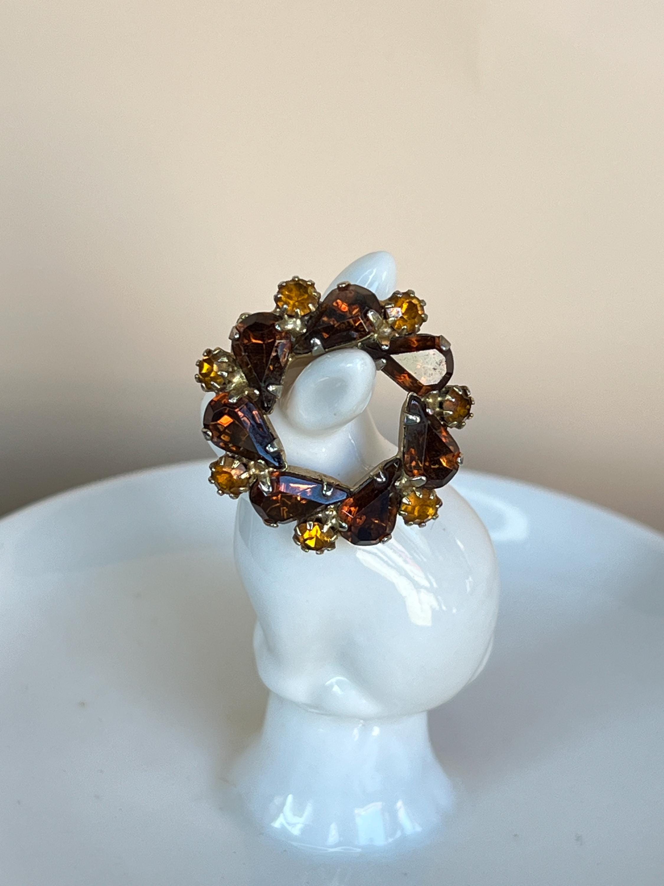 Vintage Juliana Style Brooch – Round Gold Tone With Topaz, Caramel