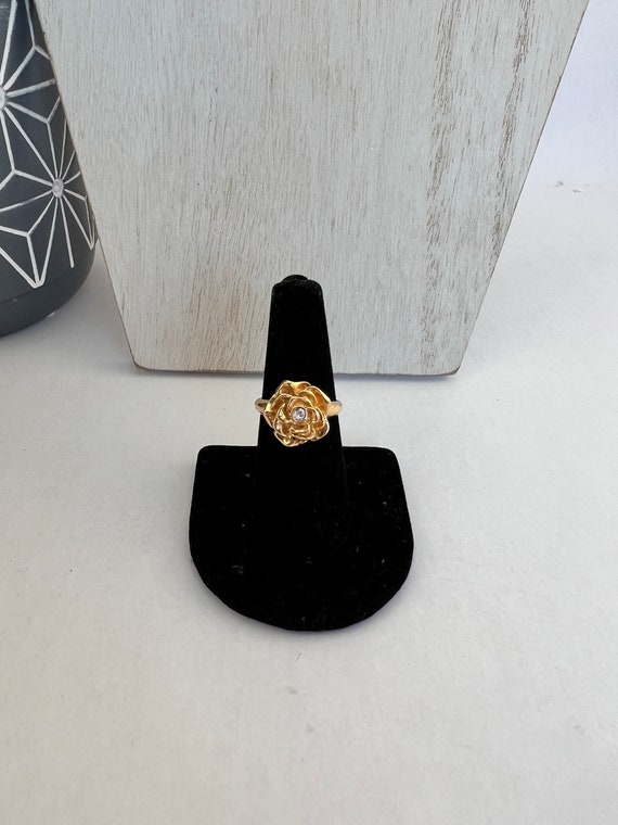 Gold Tone Rose Ring with Rhinestone