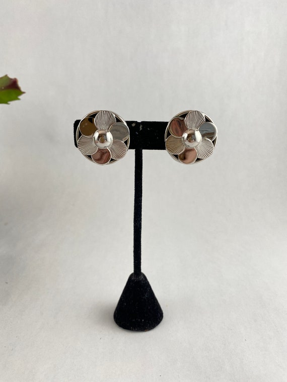 Silver Flower Button Earrings. - image 4