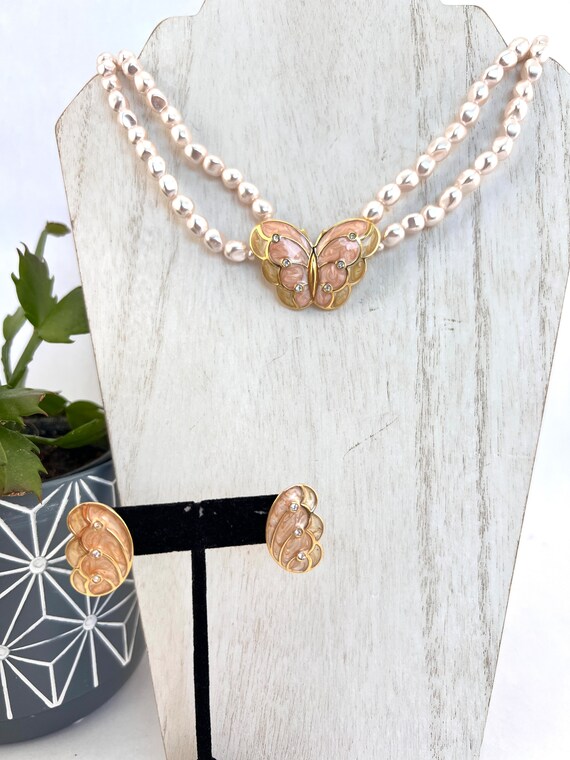 KJL for Avon Butterfly Necklace and Earring Set - image 2