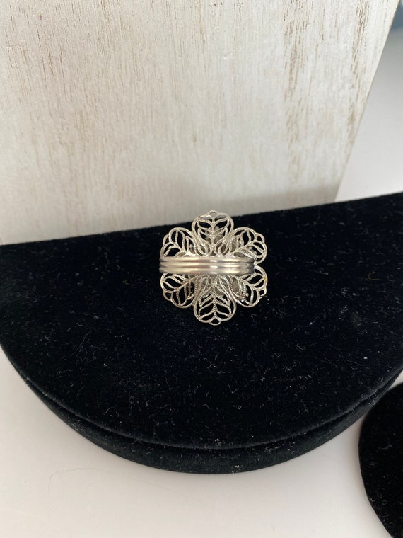 Blue Rhinestone Flower Ring - image 3