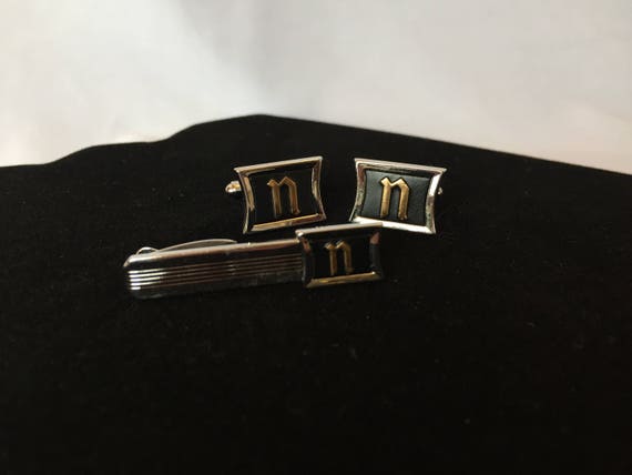 Hickok signed "N" Initialed Cufflink and Tie Clip… - image 1