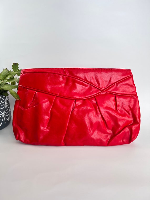 Retro Red Handbag
