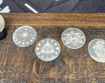 Engraved Capiz Shell Discs